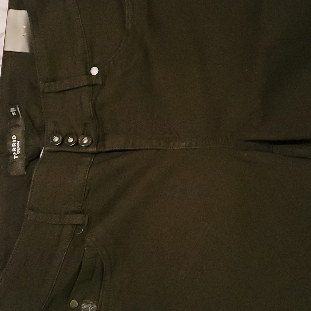 Womens brand new with tags black long shorts